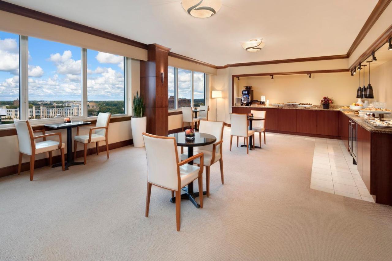 Отель Intercontinental Cleveland By Ihg Экстерьер фото