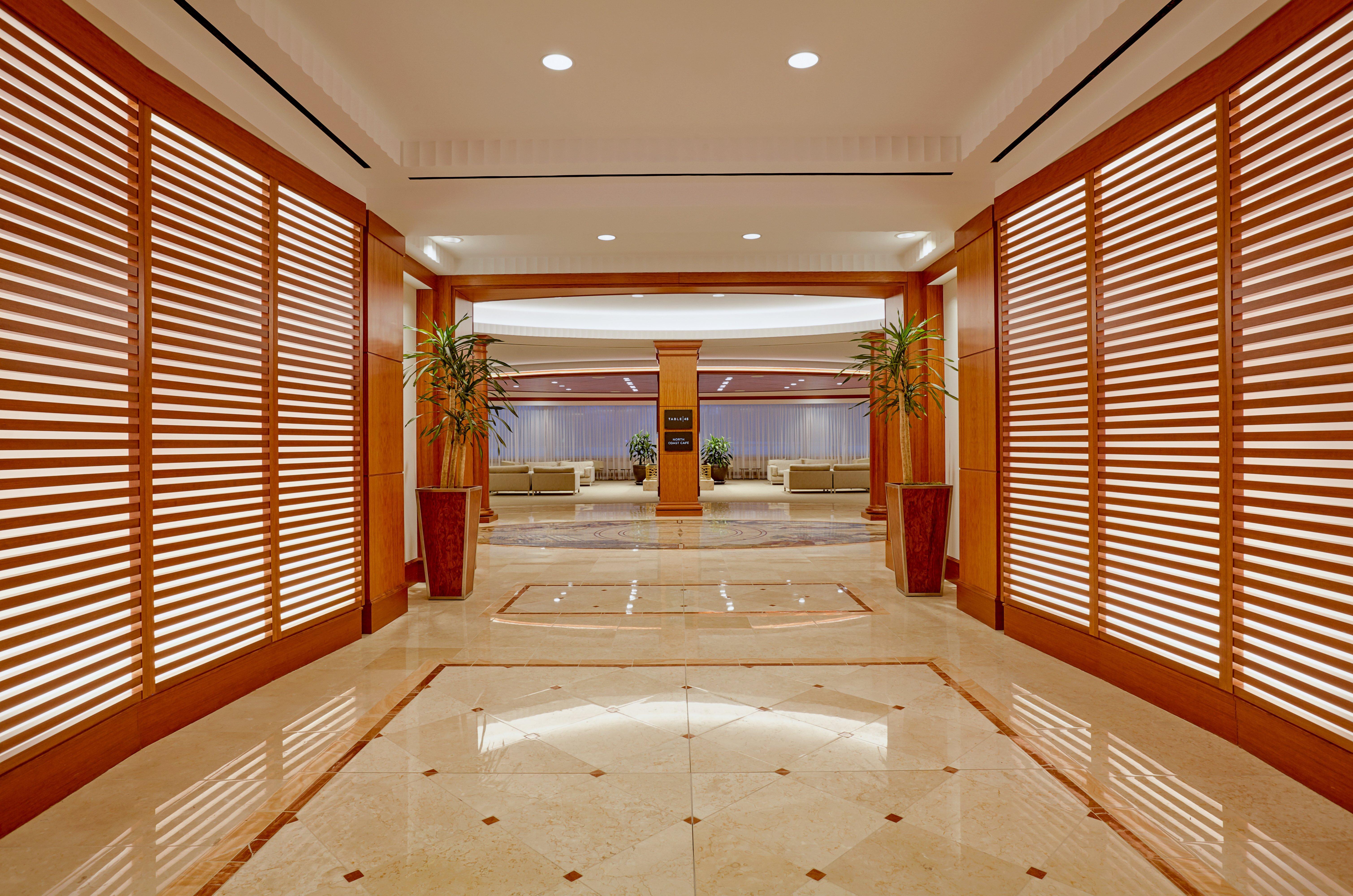 Отель Intercontinental Cleveland By Ihg Экстерьер фото